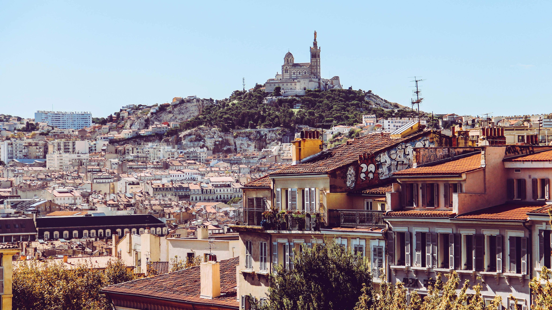 Trouver le garde-meuble parfait à Marseille : les conseils essentiels pour bien choisir...